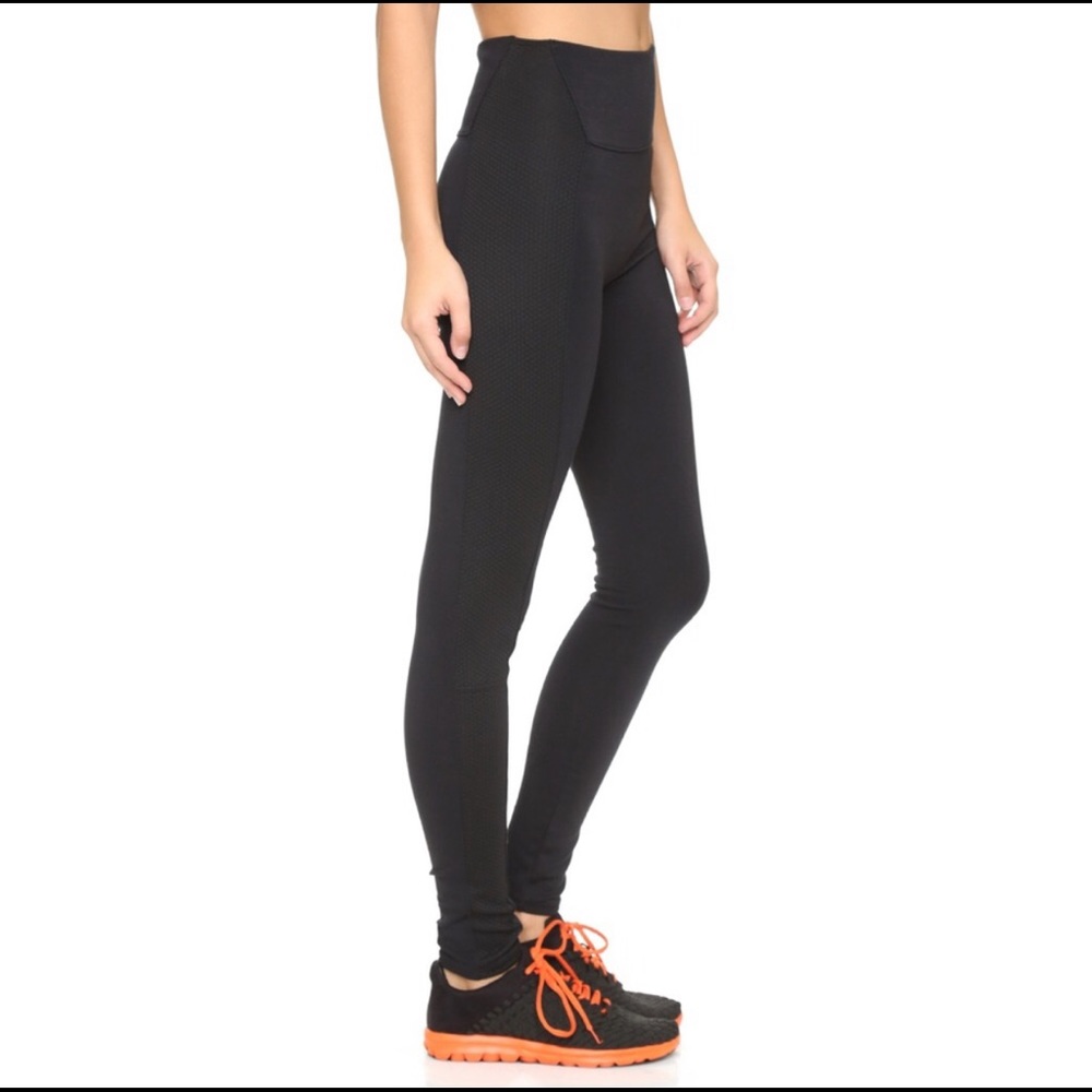SPANX Textured Side Panel Leggings